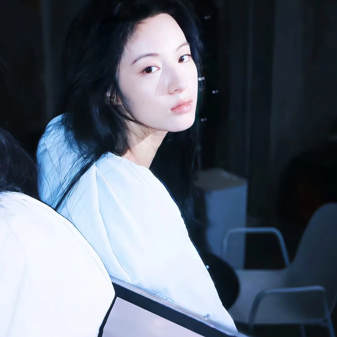 作为替身的她